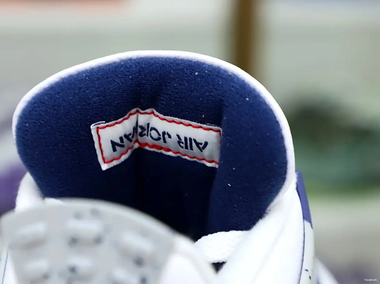 RETRO JORDAN AIR 4 DH6927-140 NAVY